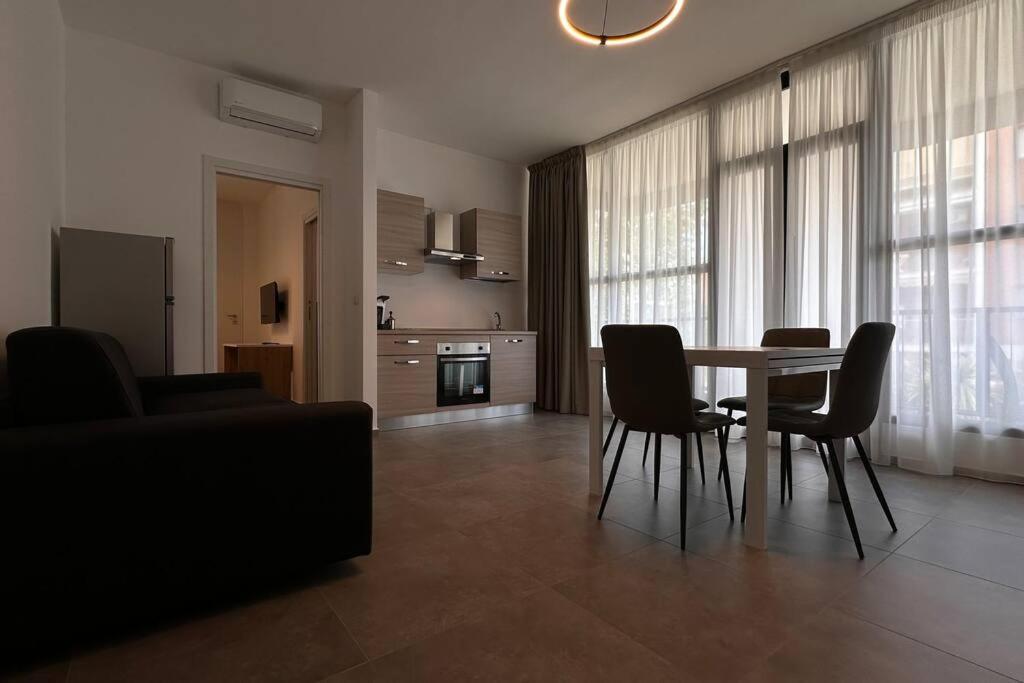 Cconforthotels Puglia Promenade Apartment 2 باري المظهر الخارجي الصورة